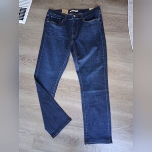 Levi's Dark Blue Straight Leg Women's Jeans